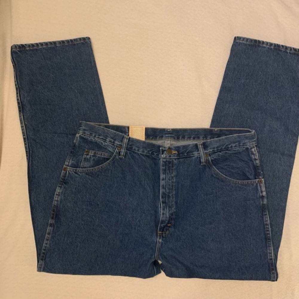 Mens NWT Wranglers Premium Denim-40x30
